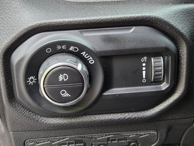 Used 2025 Gray Jeep Willys image 28