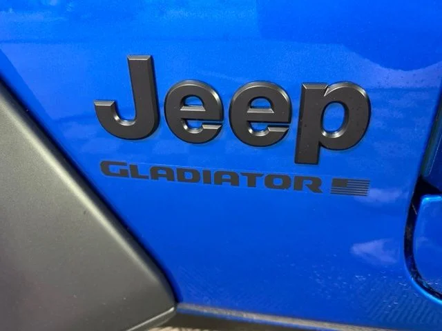 New 2026 Hydro Blue Pearl-Coat Exterior Paint Jeep Sport image 42