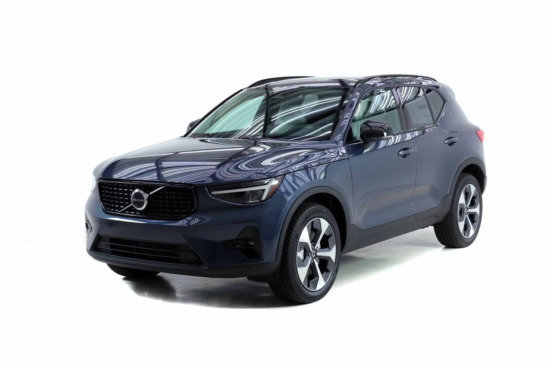 2026 Volvo XC40