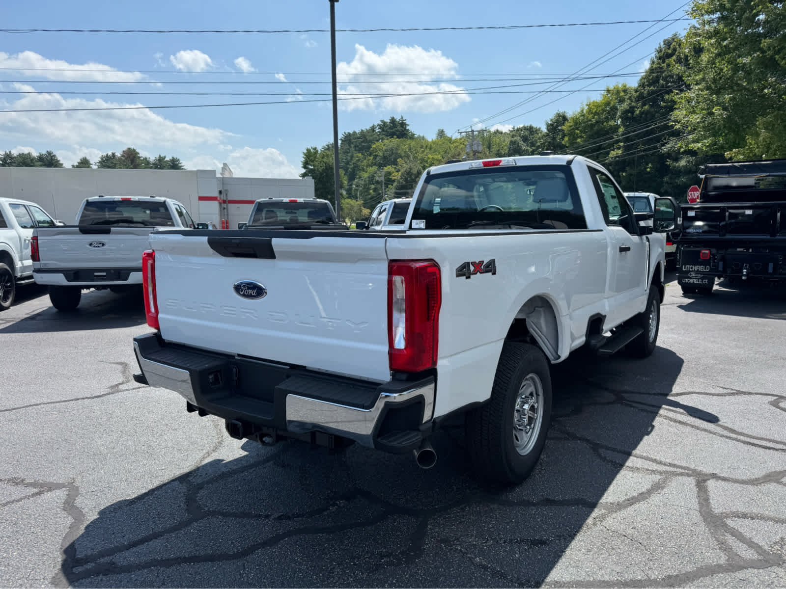 New 2026 Oxford White Ford XL image 6