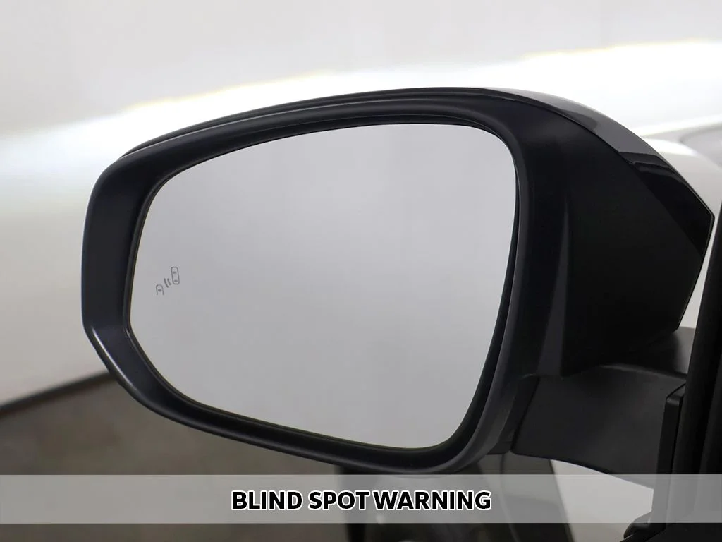 Used 2023 Silver Toyota XLE image 5