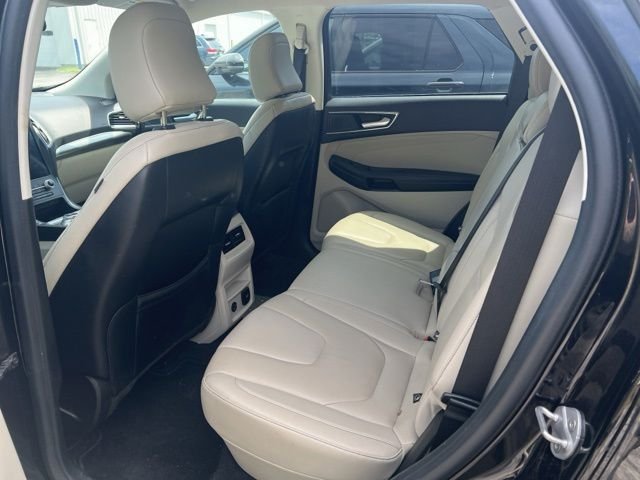 Used 2022 Black Ford Titanium image 10