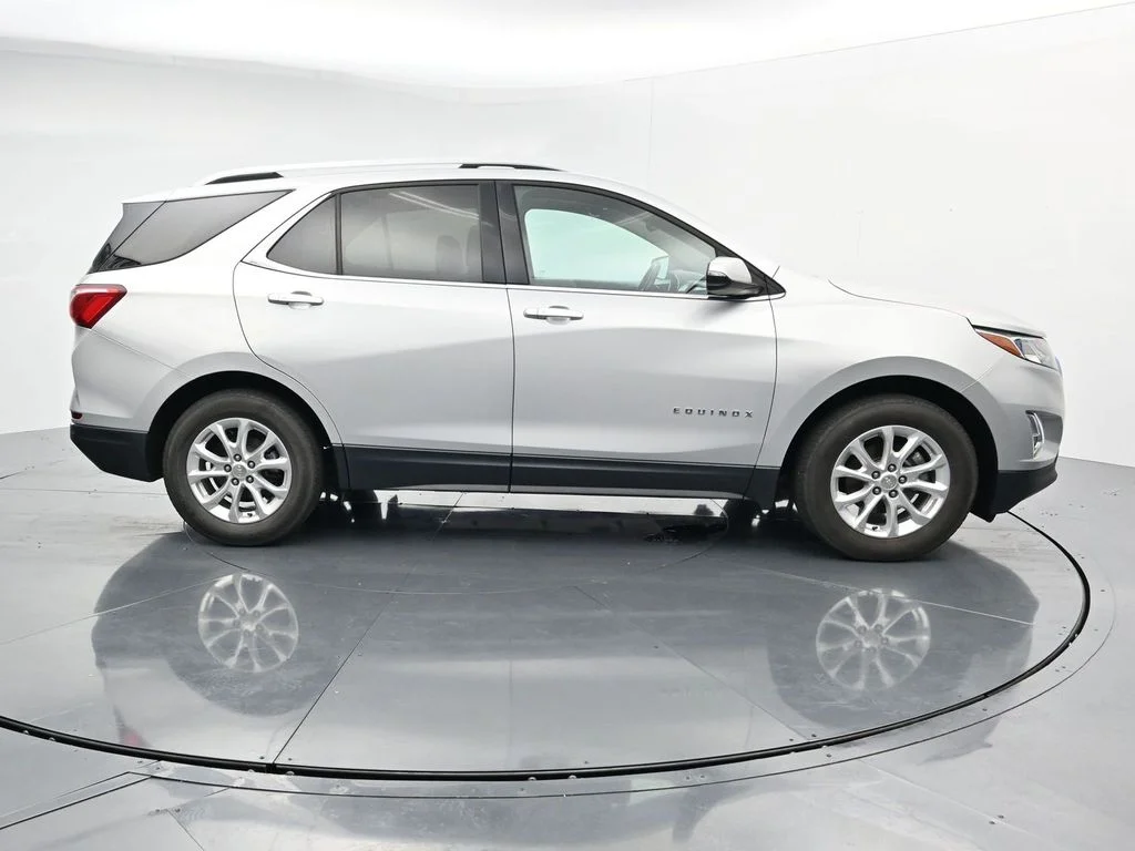 Used 2018 Silver Chevrolet LT image 8