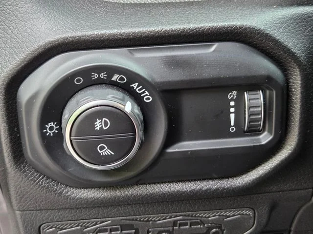 Used 2025 Gray Jeep Willys image 28