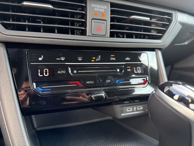 New 2026 Platinum Gray Volkswagen 1.5T Sport image 18