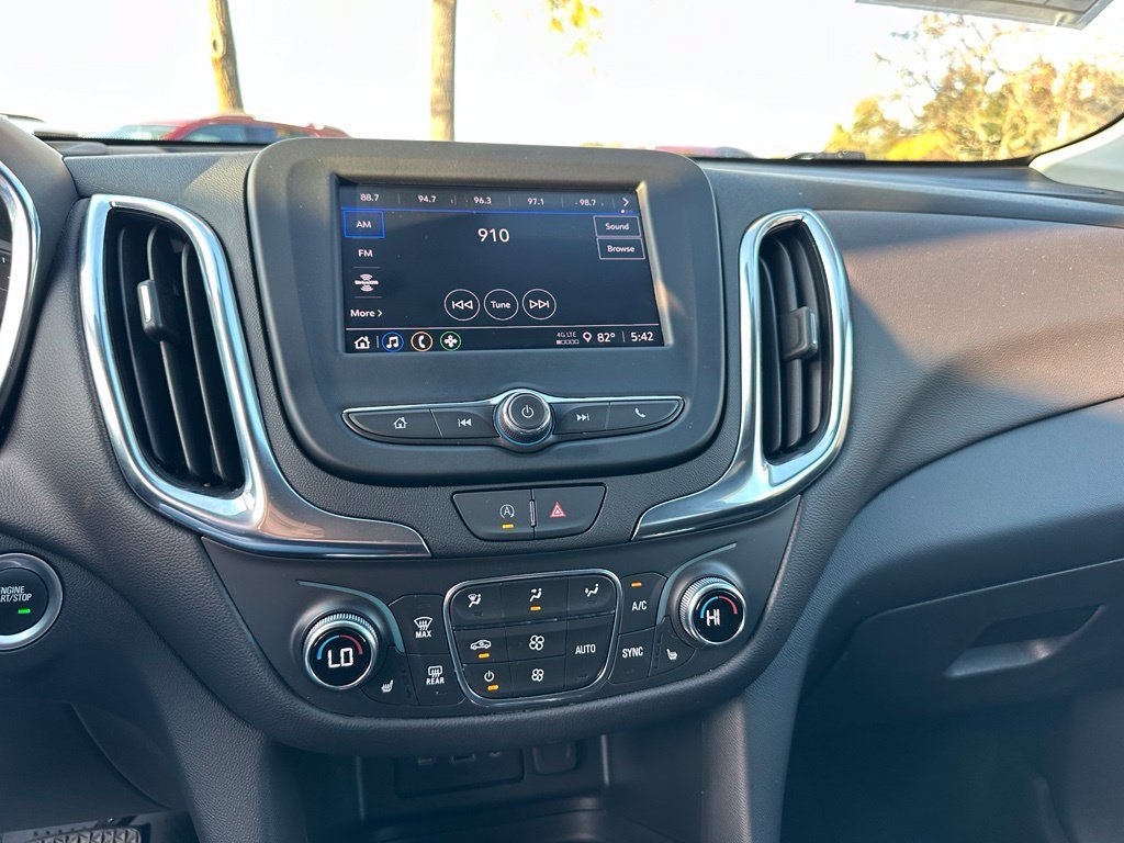 2024 Chevrolet Equinox LT - Photo 26