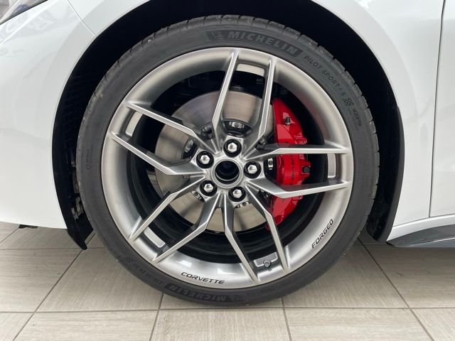 2025 Chevrolet Corvette 2LZ - Photo 6