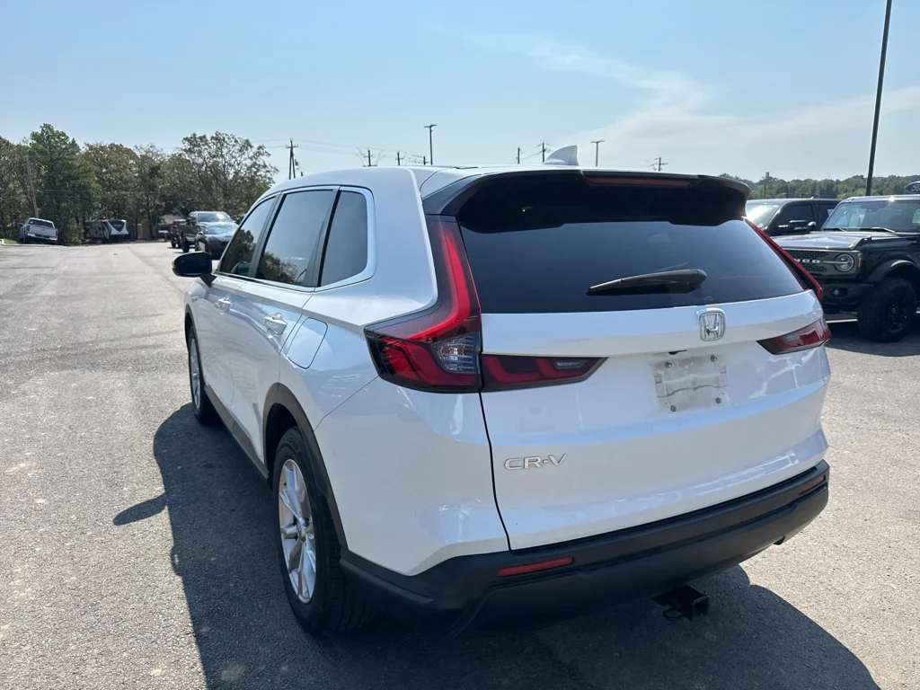 Used 2024 White Honda EX-L image 7
