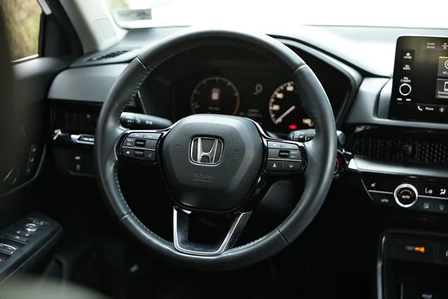 Used 2023 Meteorite Gray Metallic Honda EX-L image 27
