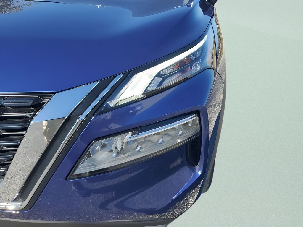 2022 Nissan Rogue SV - Photo 11