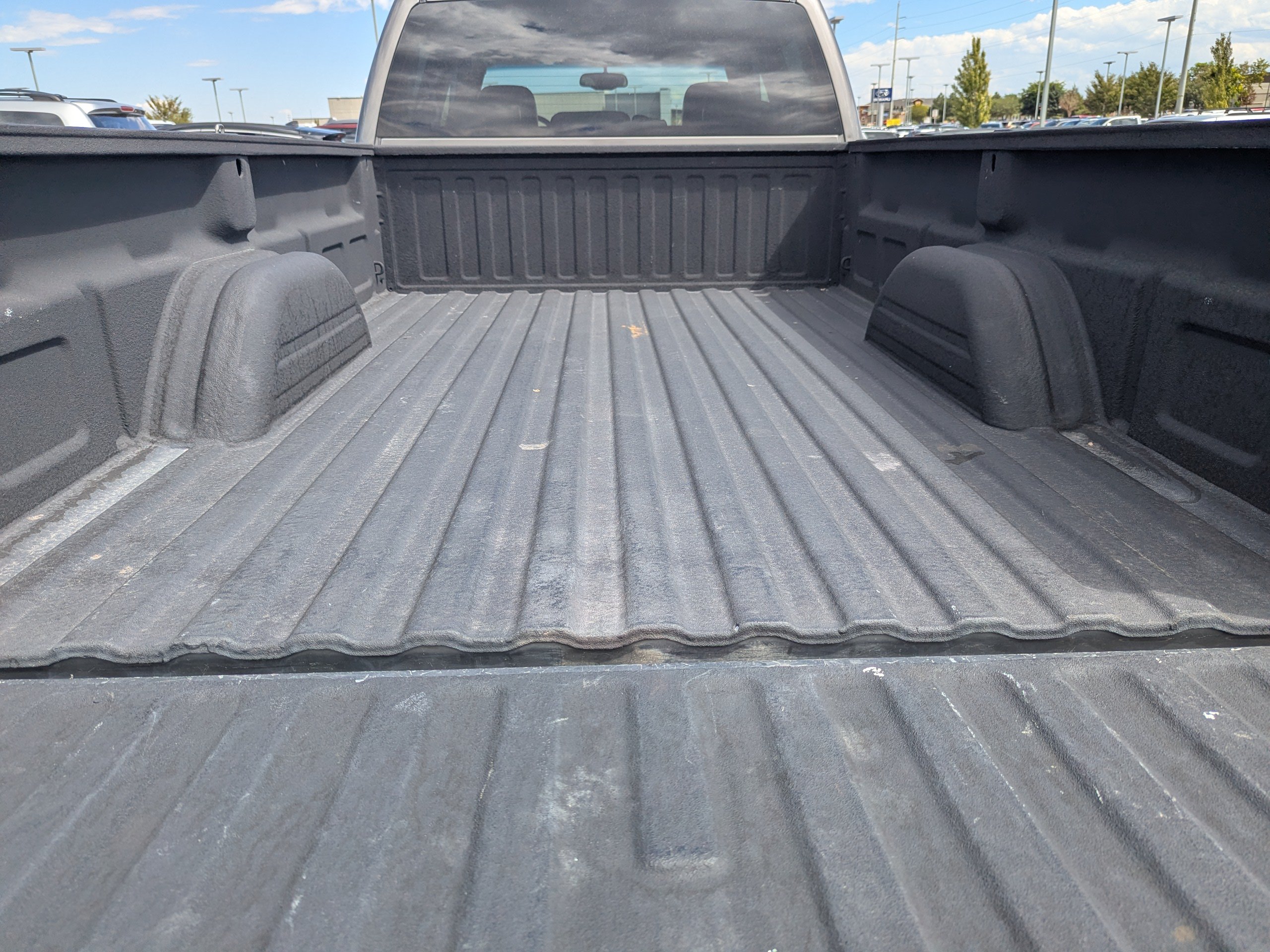 Used 2007 Graystone Metallic Chevrolet SRW LT3 image 27