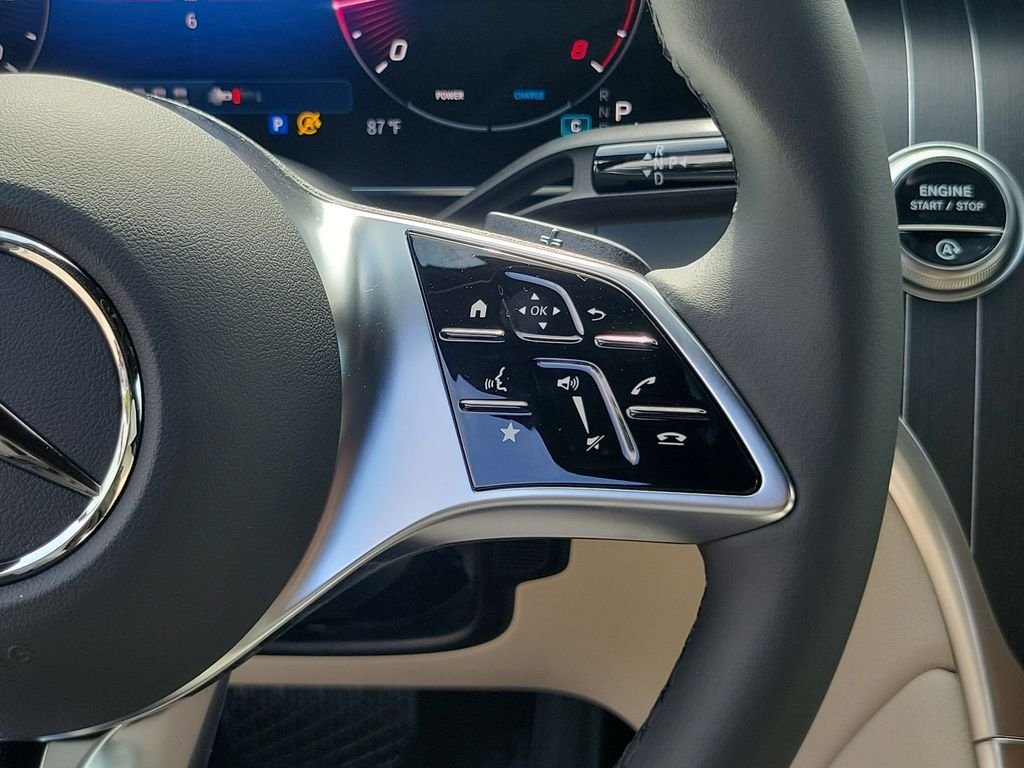 New 2026 White Mercedes-Benz GLC 300 image 23
