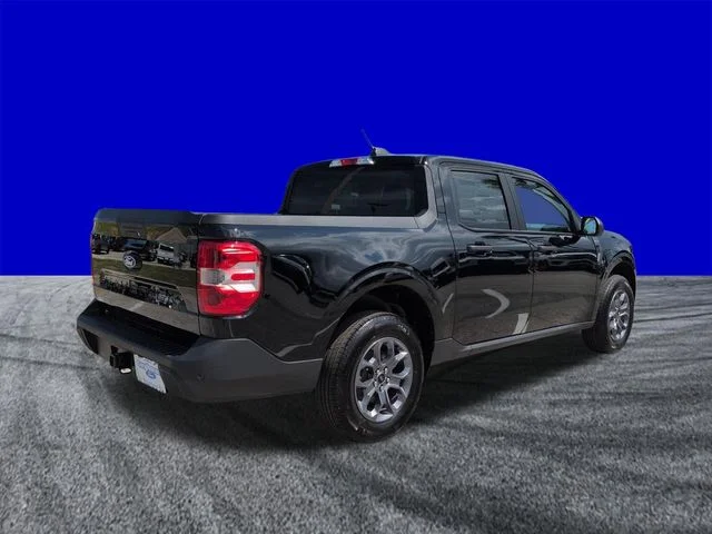 New 2026 Shadow Black Ford XLT image 4