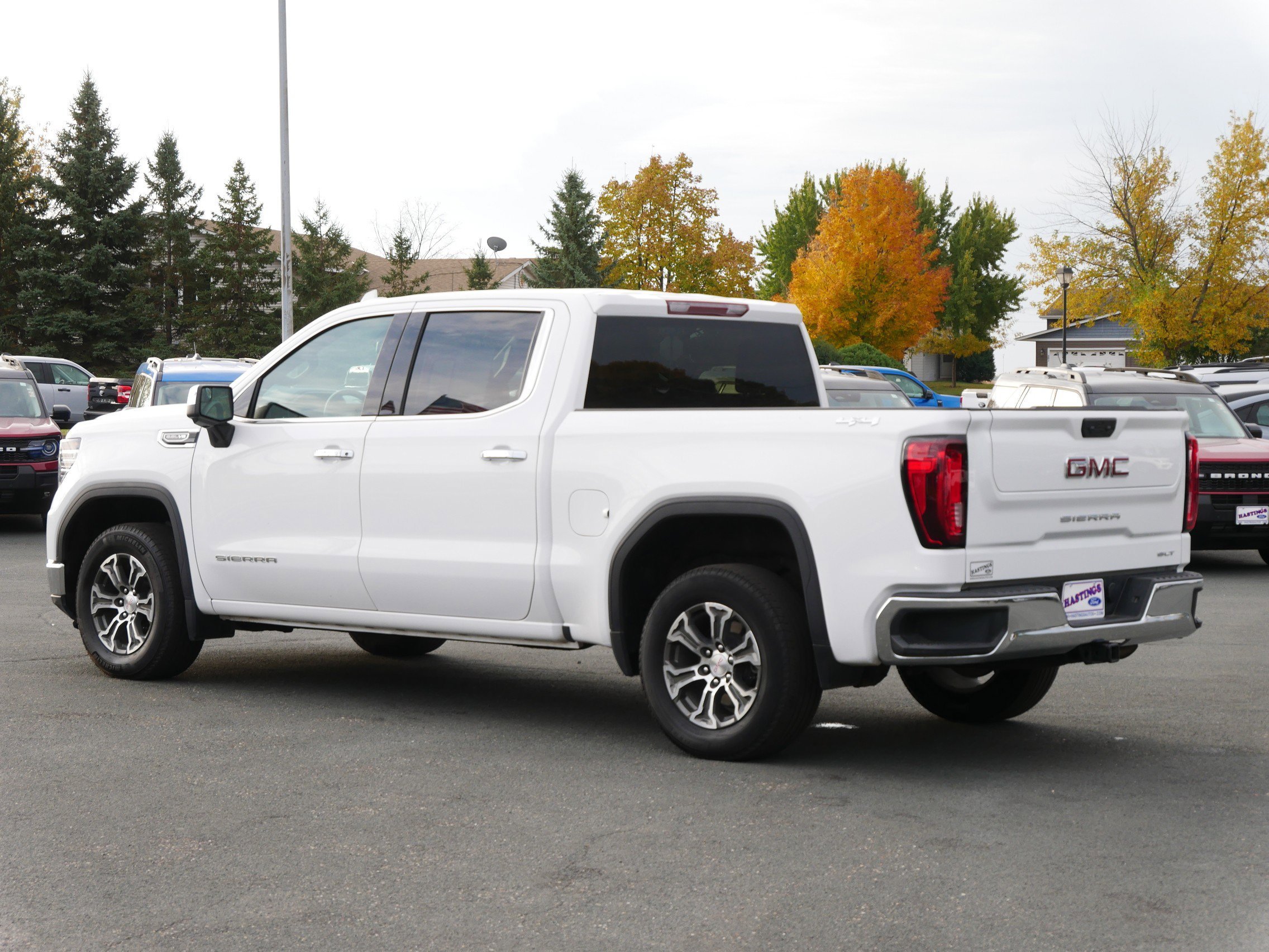 2025 Gmc Sierra 1500 SLT photo 3