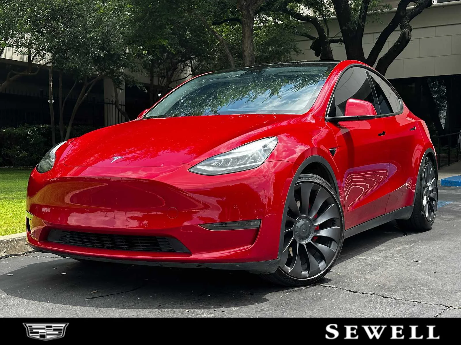 2021 Tesla Model Y Performance Dual Motor All-Wheel Drive's photo