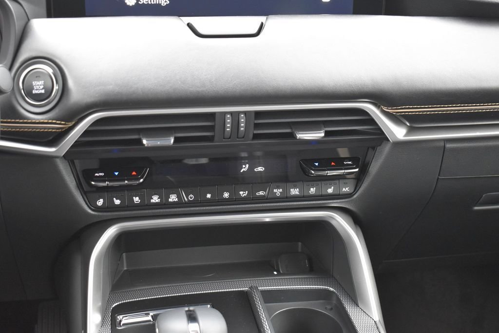 New 2026 Rhodium White Premium Mazda 3.3 Turbo Premium Plus AWD image 18