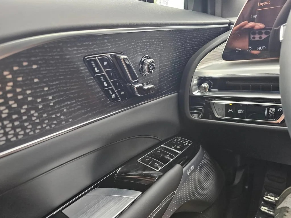New 2027 Stellar Black Metallic Cadillac Signature Luxury image 31