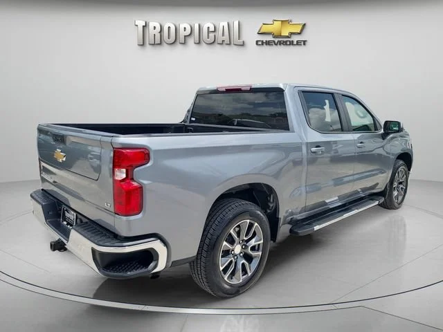 Used 2024 Sterling Gray Metallic Chevrolet LT image 5
