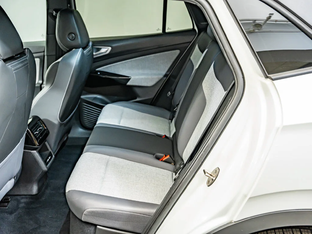Used 2023 Pure White Volkswagen Standard image 38