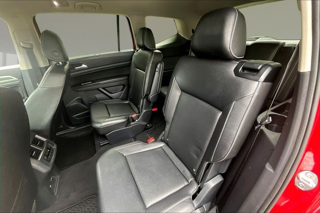 Used 2021 Red Metallic Volkswagen SEL image 21