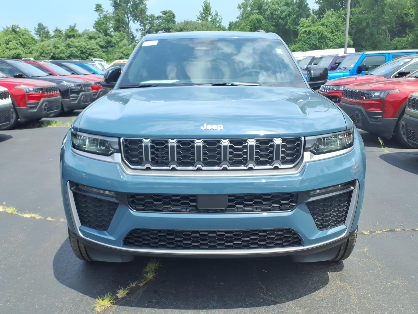 New 2026 Steel Blue Exterior Paint Jeep Limited image 2
