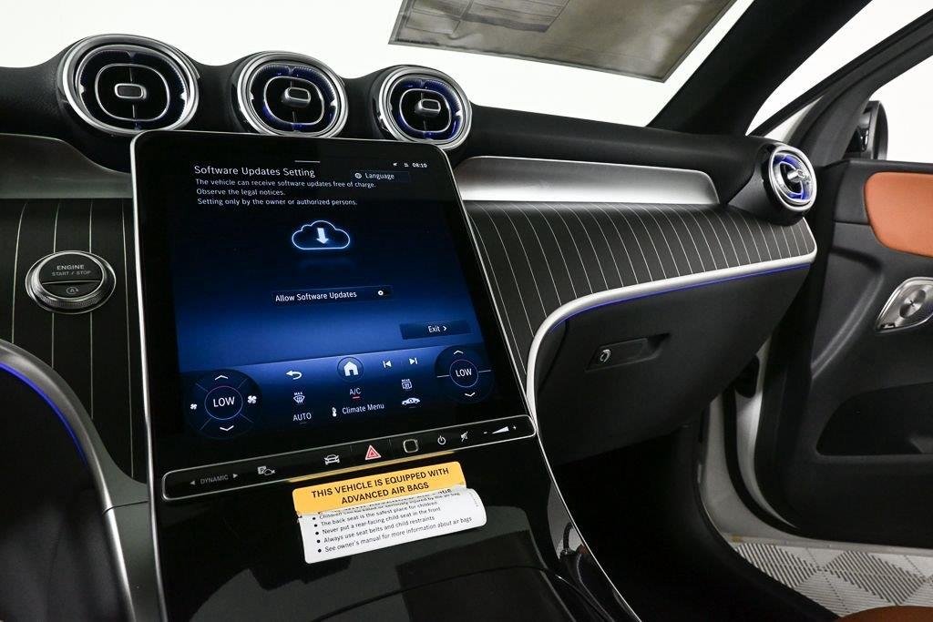New 2027 Polar White Mercedes-Benz GLC 300 image 13