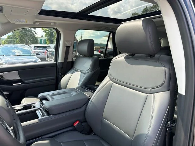 Used 2026 Black Metallic Ford Active image 19
