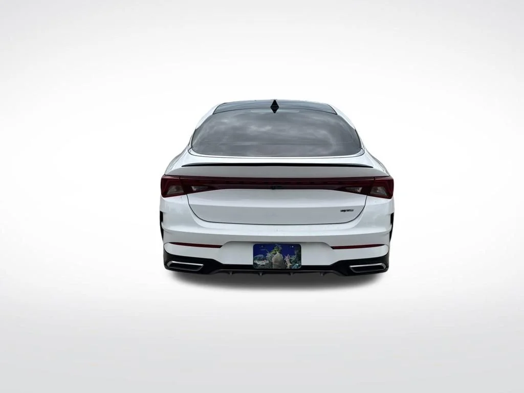 Used 2024 Glacial White Pearl Kia GT-Line image 7