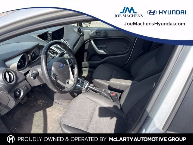 Used 2013 Silver Ford SE image 9