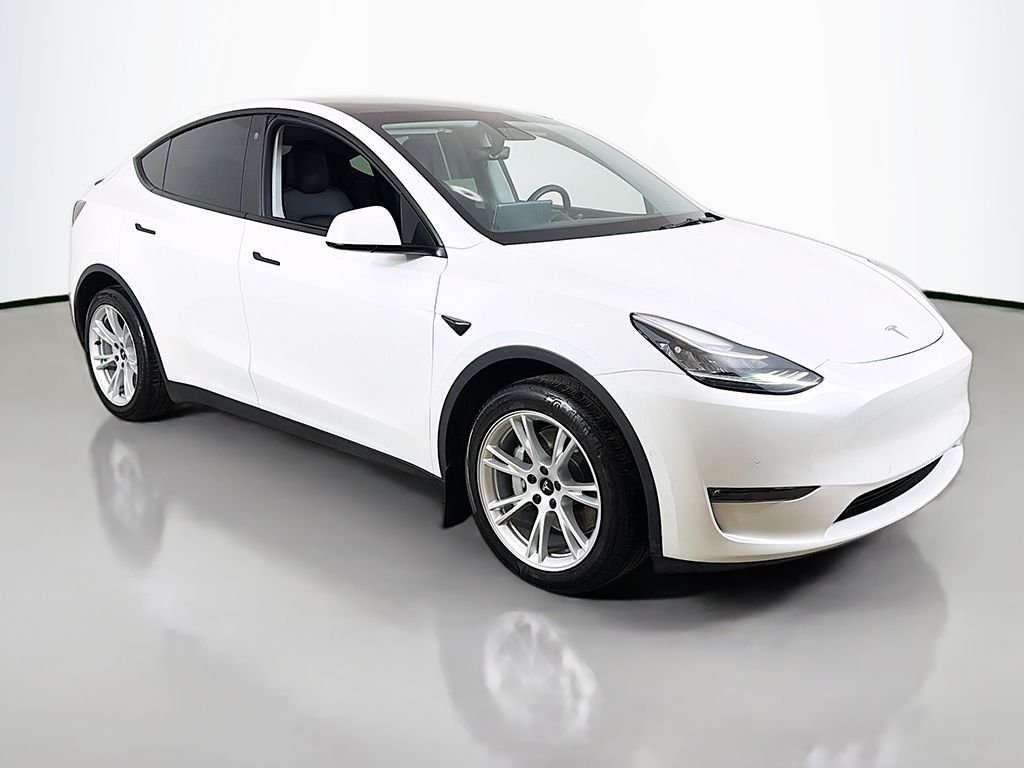 Used 2021 Tesla Model Y Long Range with VIN 5YJYGDEE9MF260575 for sale in Columbus, OH