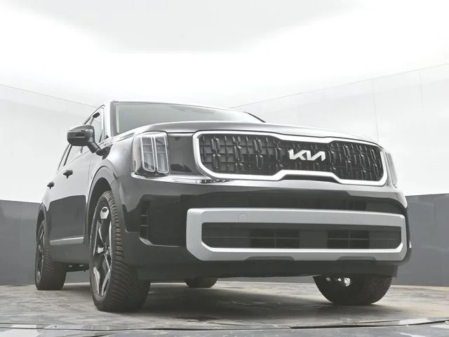 Used 2024 Ebony Black Kia EX image 45