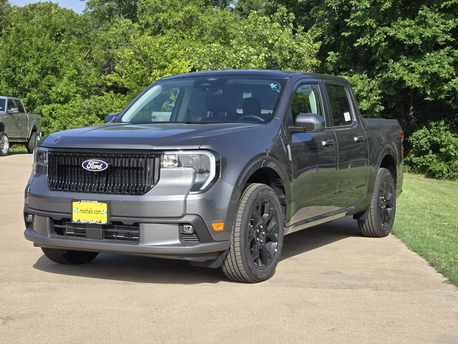 New 2026 Carbonized Gray Metallic Ford Lobo™ image 2