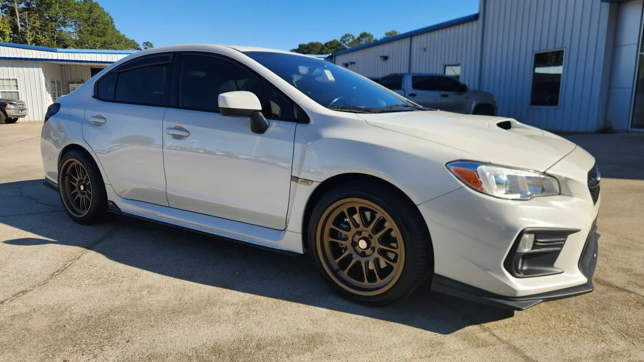 Used 2021  Subaru Premium image 7
