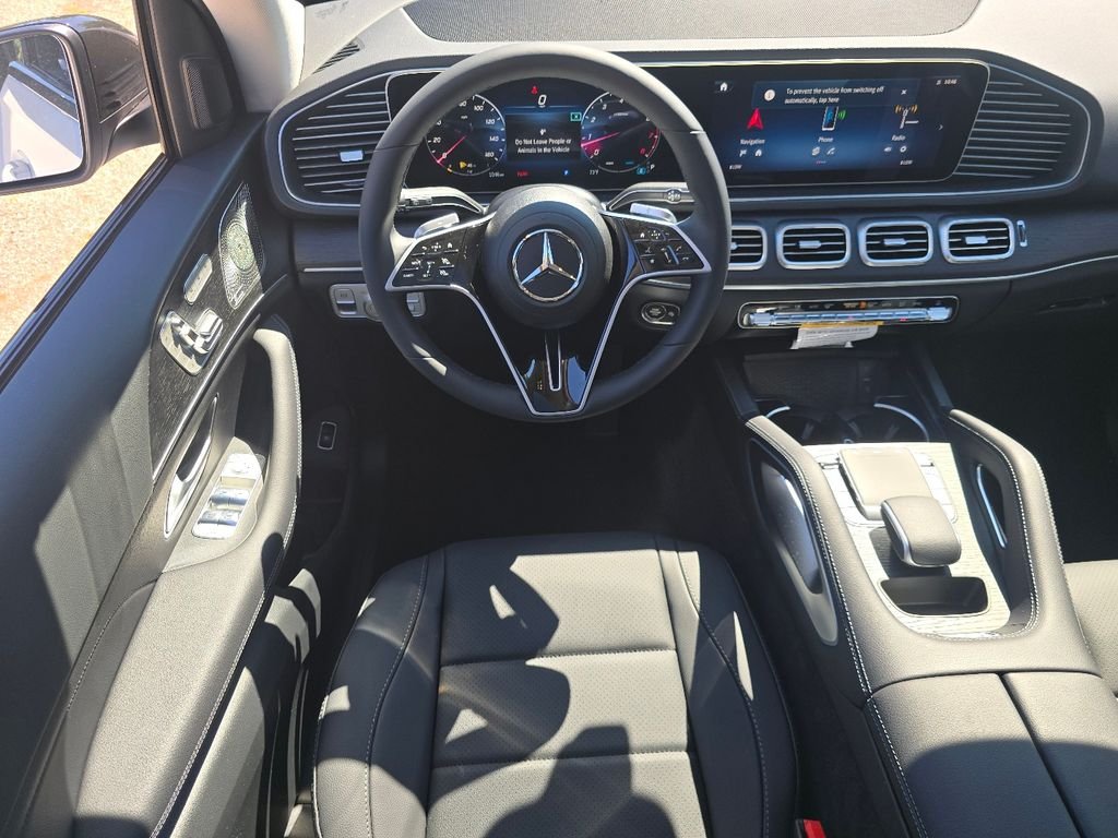 New 2026 MANUFAKTUR Moonlight White Metallic Mercedes-Benz GLE 350 image 26