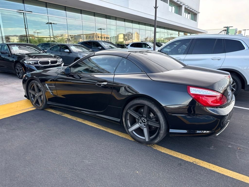 Used 2013 Black Mercedes-Benz SL 550 image 8