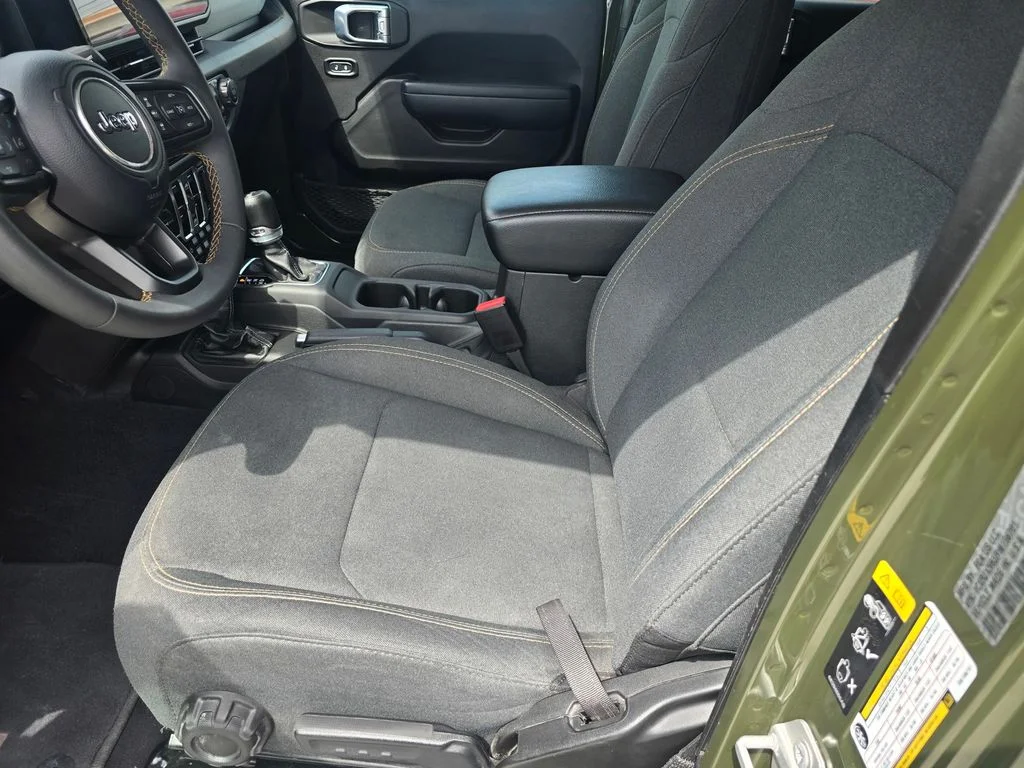 Used 2024 Green Jeep Sport S 4xe image 18