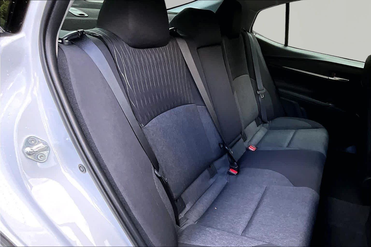 Used 2026 Ice Cap Toyota LE image 20