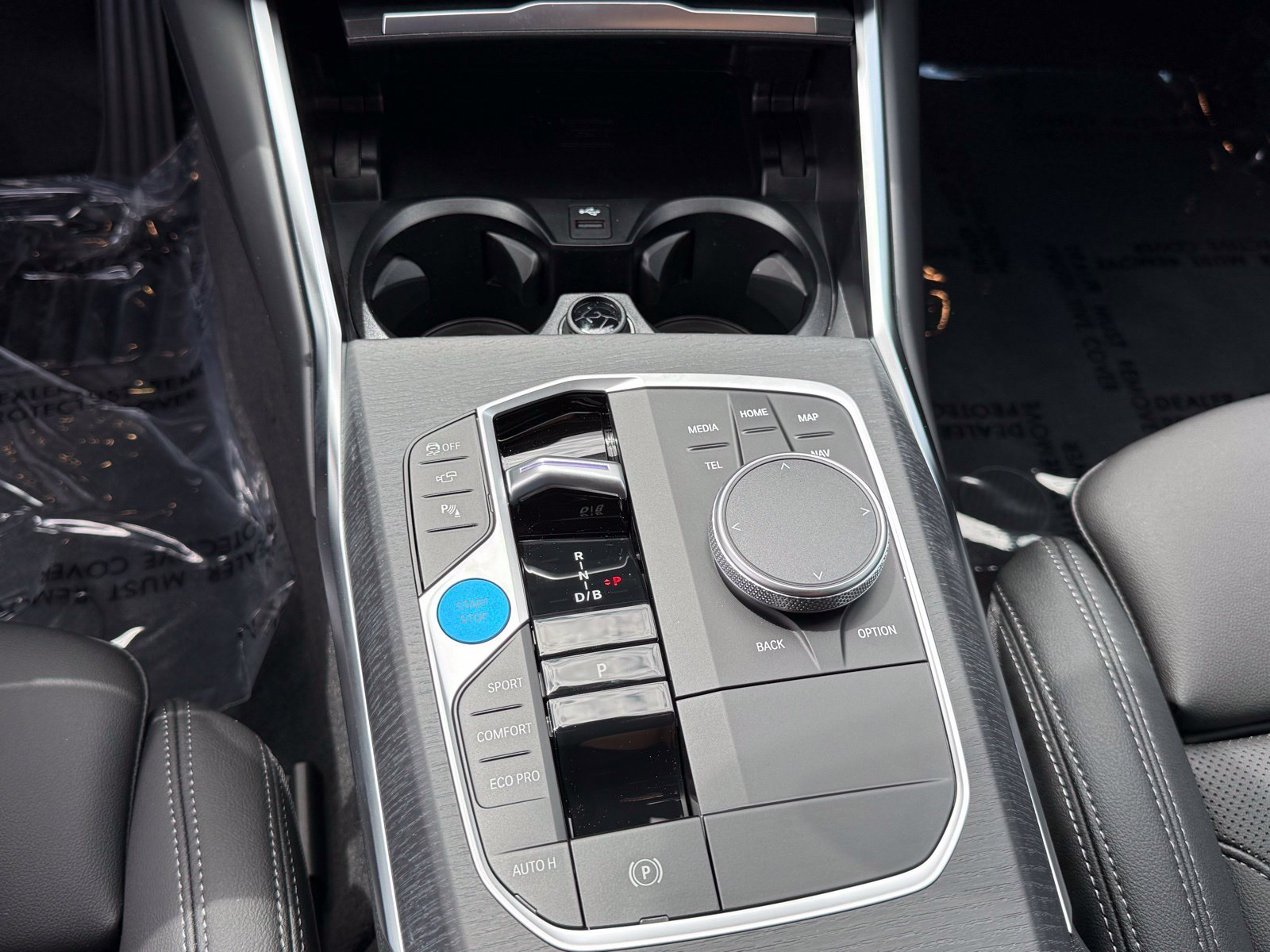 2026 BMW i4 40 - Photo 26
