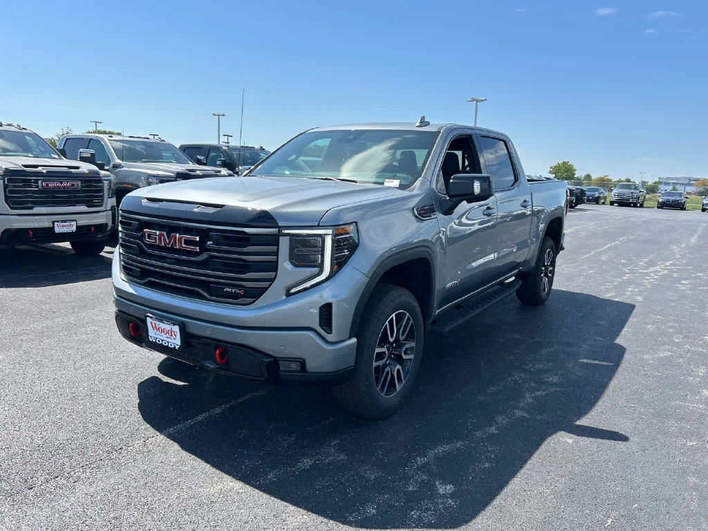 2026 GMC Sierra 1500 AT4 - Photo 6