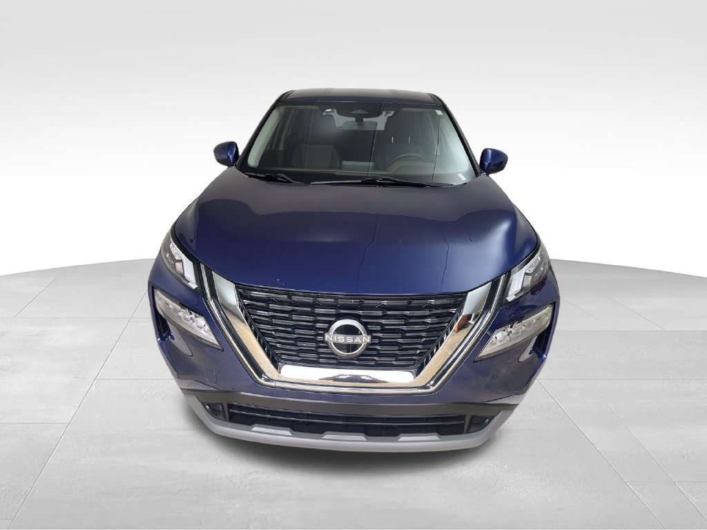 Used 2023 Blue Nissan SV image 8