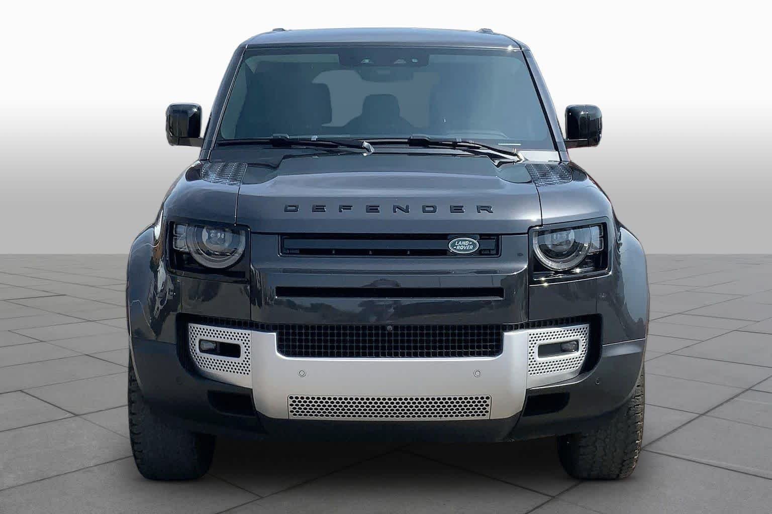 Used 2024 Carpathian Grey Premium Metallic Land Rover S image 4