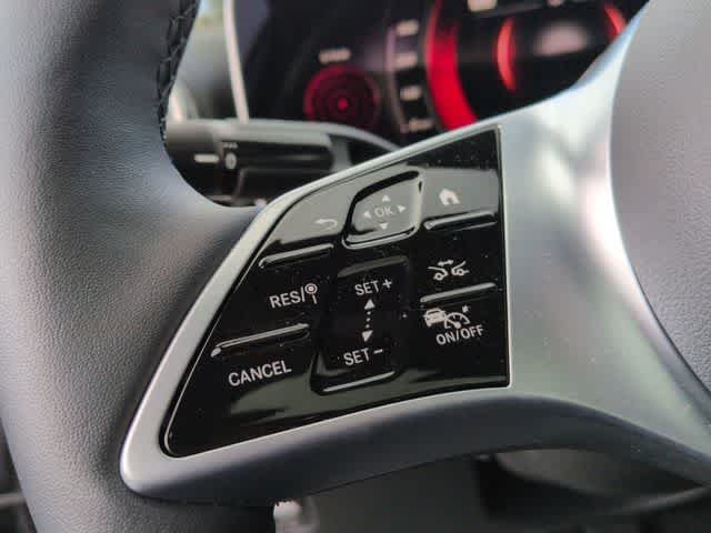 New 2026 MANUFAKTUR Alpine Grey Mercedes-Benz C 300 image 25