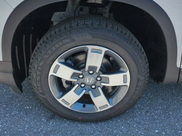 New 2026 Platinum White Pearl Honda RTL image 10