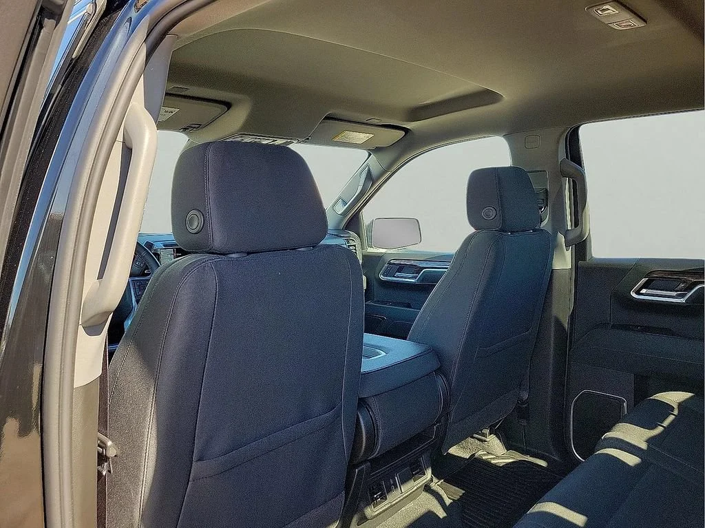 2026 GMC Sierra 1500 SLE - Photo 12