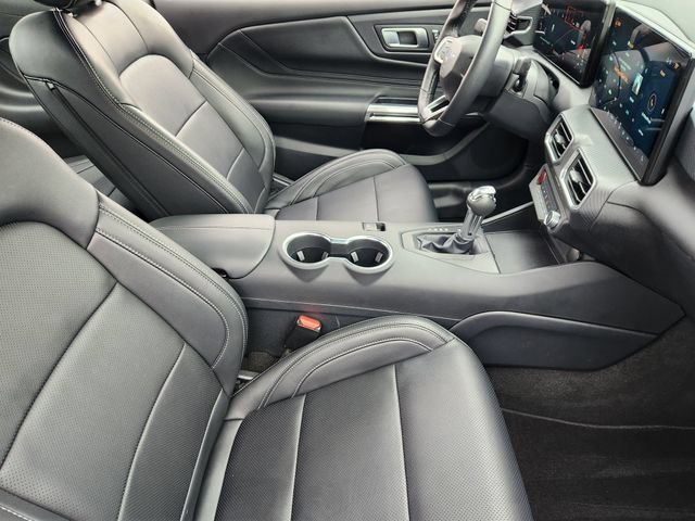 Used 2026  Ford EcoBoost image 19