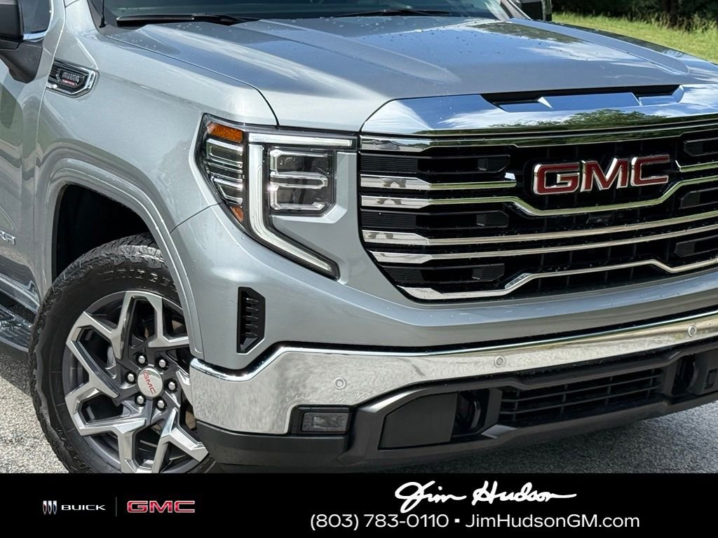 Used 2025 Silver GMC SLT image 6
