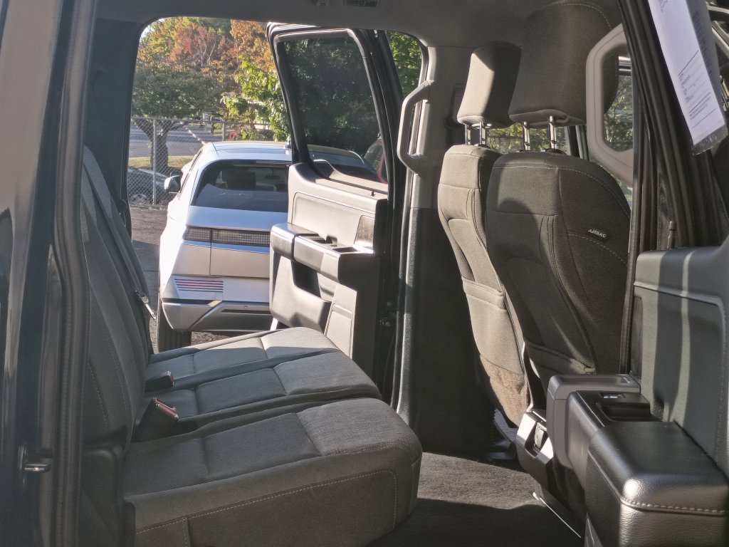 2023 Ford F-150 XLT - Photo 18