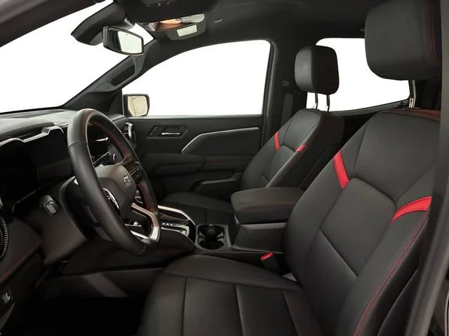 Certified Used 2025 Black Chevrolet Z71 image 12