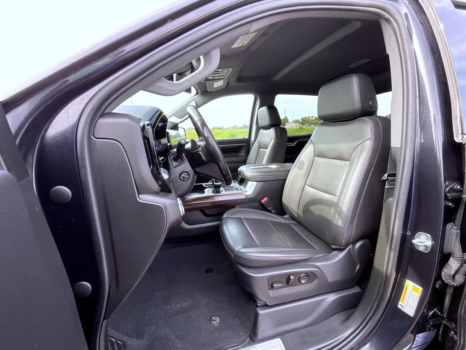 2022 GMC Sierra 1500 SLT - Photo 10