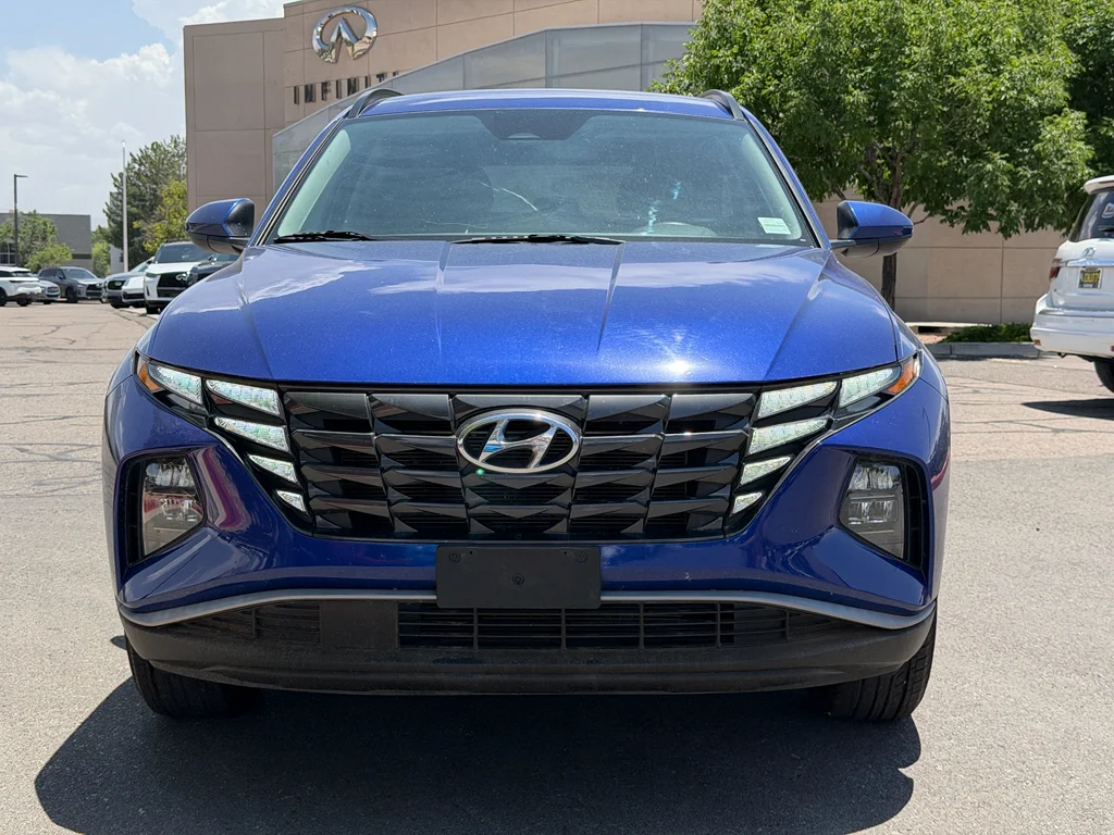 Used 2024 Vapor Blue Metallic Hyundai SEL image 2